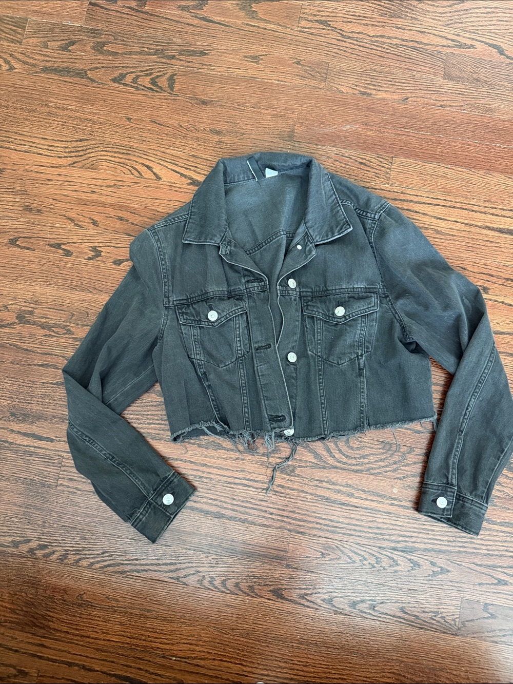 H&M denim jacket - Picture 2 of 5